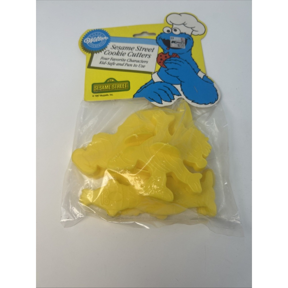 NEW Vintage Wilton Sesame Street Cookie Cutters Set 4 Ernie Big Bird Bert 1987